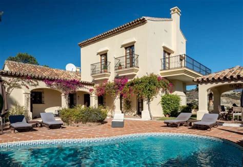 are houses cheap in spain